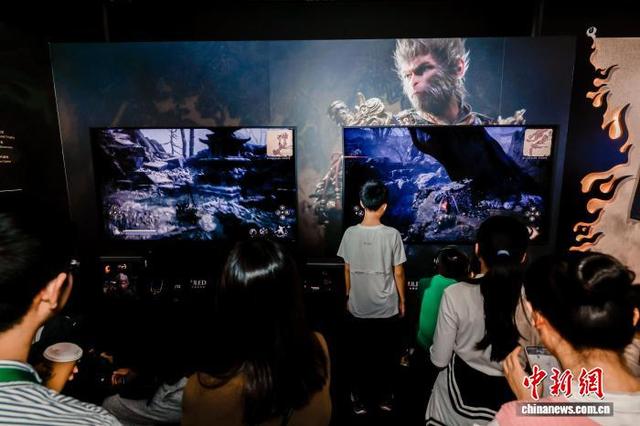 千余项技术产品集中亮相 乌镇“互联网之光”照见未来