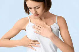 乳腺彩超报告单，7个提示帮你初步评估乳腺结节良恶性！图片