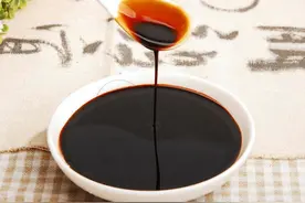 常吃酱油会致癌？听听医生怎么说，不敢吃酱油的不妨了解下图片