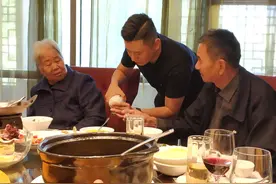 提醒中老年，若是年过60还想喝酒，牢记这3点讲究，晚年享乐无忧图片