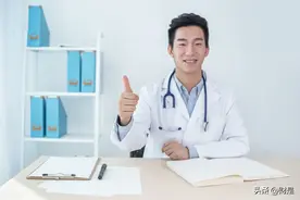 益丰药房研究报告：扩张中的健行者，管理上的精细家图片