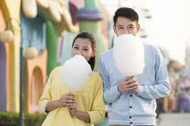 如何判断你的男朋友是否是同性恋图片