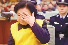 三鹿“毒王”田文华即将出狱？毒奶粉害了30万孩子，为何不判死刑图片