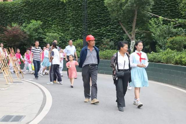 四川省民生研究会新媒体中心-官网