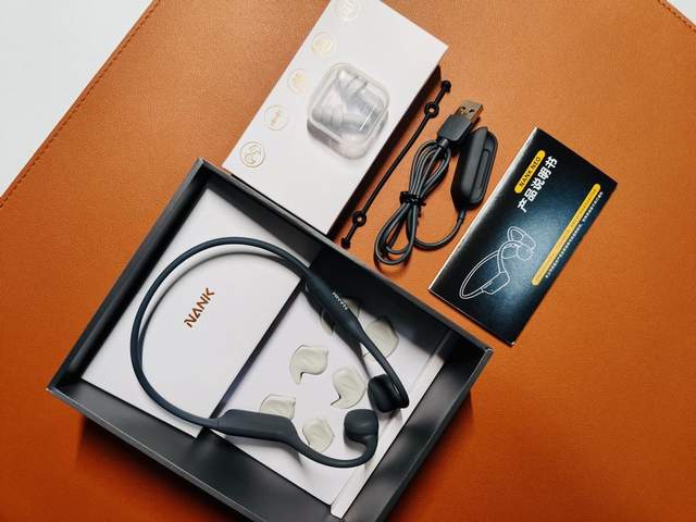 南卡Neo骨传导运动耳机，佩戴舒适音质绝佳，质价比十足