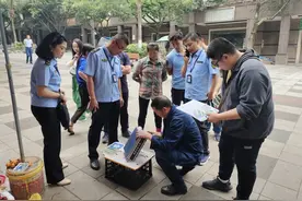 10斤重的鸡鸭称出14斤 重庆渝北开展“作弊秤”突击检查图片