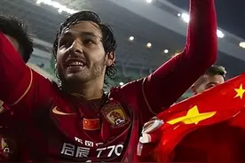 4亿人民币打水漂！高拉特放弃中国籍，归化以来从未代表国足登场图片