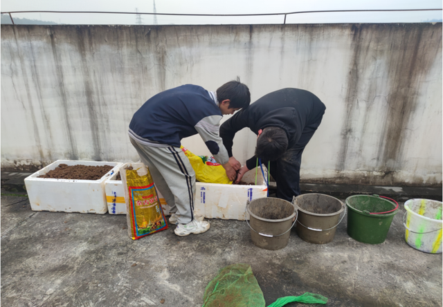 四川省民生研究会新媒体中心-官网