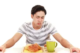 经常有这4种情况的人，身体或越来越虚，造成亚健康状态，需重视图片