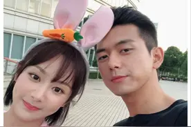 知情人曝李现杨紫低调恋爱？两人用同款手机壳，许多巧合细节被扒图片