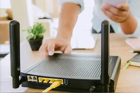 家里路由器应该多久重启一次？多亏维修师傅提醒，才知一直做错了图片