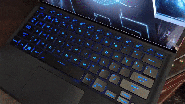 ROG 幻 X 二合一电脑体验：平板体积塞下 i9 核心，是 PC 中的「保时捷」