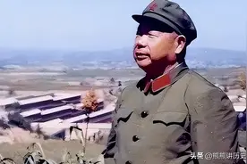 他是第二野战军最大的潜力股，短短几年时间，就赶上了所有人图片