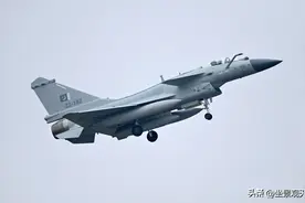 以色列还能继续嚣张吗？歼-10C强势登场，“巴铁”不跟你开玩笑图片