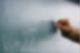 大学生应抓住出国交换生的大好机会图片