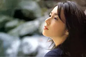 我会想念你。在心里，在梦里，在所有你在或不在的时光里图片