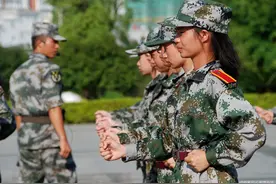 中央军委四大总部分别都是哪些？军委六位部长谁级别更高？图片