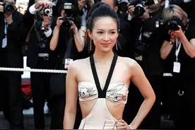 关晓彤勒出赘肉，陈妍希没脖子，这些女星的红毯造型真是一言难尽图片