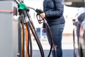 都是利益惹的祸！山东油价大涨引出地炼产能整合难题图片