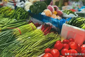 5月蒜苔正当季，1元1斤使劲吃，抗菌增免疫，凉拌热炒都特美味图片