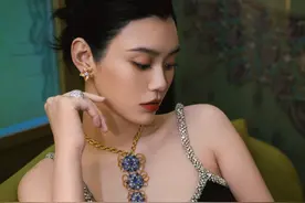 事实证明，“嫁入豪门”的奚梦瑶，早已走上了另一条康庄大道图片