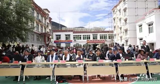 西安鄠邑区炉客后裔赴西藏洛隆硕督参加民族团结文化交流活动举行