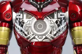 400多就能买到比HT还大的正版钢铁侠？图片