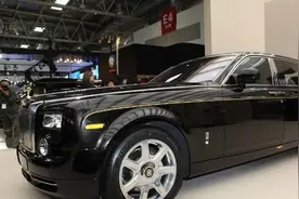 超级富婆向司机租了一辆豪车，你能答应她的要求吗？图片