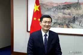 深圳卫视专访国合署新闻发言人徐伟图片