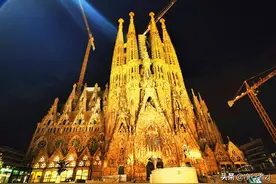 冬日暖阳拔“牙”记（三十二）巴塞罗那：高迪打造的绝世神作图片