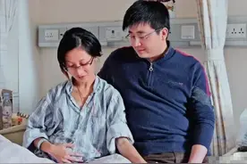 2015年癌症晚期孕妇舍命生子，去世后丈夫另娶新欢，孩子如何了？图片