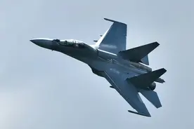 拿刀和拿枪的差距，我国歼-16战斗机和周边重型战斗机的性能比较图片