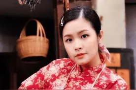 “广东吴君如”奀妹，不靠颜值吃饭，十四年演好一个角色图片
