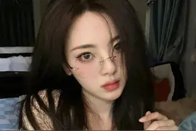 “高级”的氛围感，靠的只是一点点妆容上的小心机图片