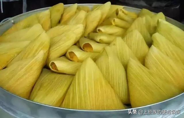 超详细的包粽子教程，肉香米软，上桌一秒被抢光