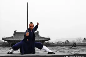 美国“90后”，武当山下当道长图片