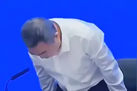 南京停车，过两百久已！何不惧哉？图片