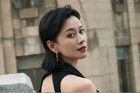 大奉打更人12位美人，古装与现代装反差大！95后小花被倪虹洁艳压图片