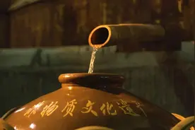 酱酒千万不能瞎买，看完才知道新酒和老酒的差别这么大！图片