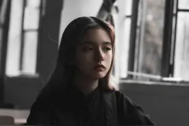 两性关系中：女人能忍受对方多长时间不联系自己，看她们怎么说图片