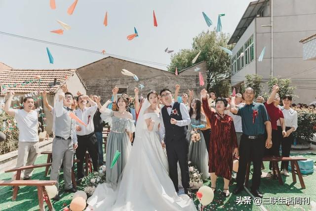 我回农村办新式婚礼:自己策划,村民夸奖,还登上了热搜