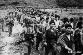 180师兵败，领导班子只有参谋长留任，新师长打翻身仗图片