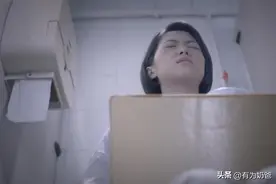 女儿第一次来“例假”，睿智妈妈都会说三句话和三件不能做的事情图片