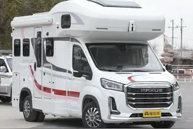 新车 | 售38.98万元起，新款大通V100房车上市，2.0T柴油发动机+6AT图片