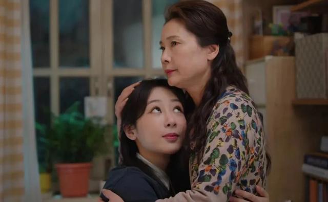 为什么有时候“懂事女儿”	，听起来像骂人？