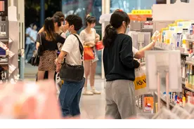 调色师实现整体盈利，美妆潮流零售模式跑通了？图片