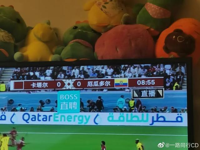 ���й���һ������ڶ����������籭Ӫ�������й�Ʒ�Ƶ�Ӫ��˼ά