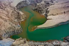 高质量发展调研行丨大石门水库首次泄洪排沙图片