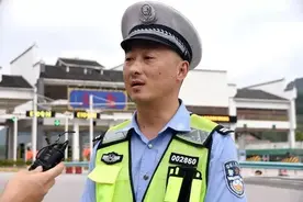 这2个路标好多司机看不懂，交警：仔细辨认别做错，以免被罚扣分图片