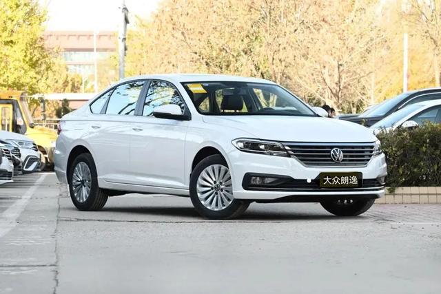 丰田卡罗拉大众朗逸，买谁更合适？试驾后发现差距太明显